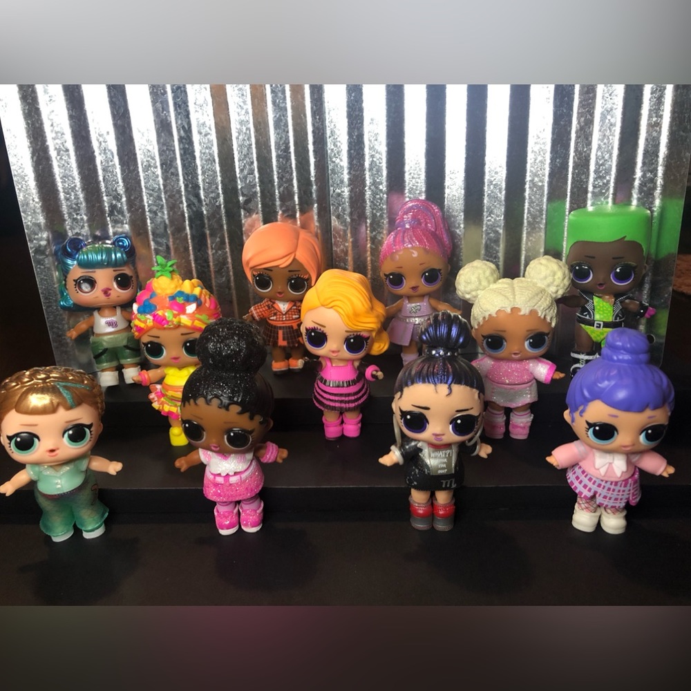 100 Piece Plus •{L.O.L Surprise}• Random Series